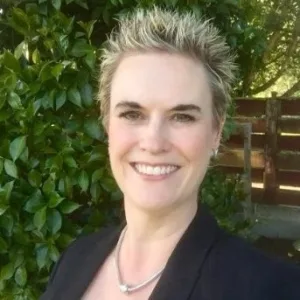 Launching a fully functional website within a one-month timeline 6 Kimberly Schulz