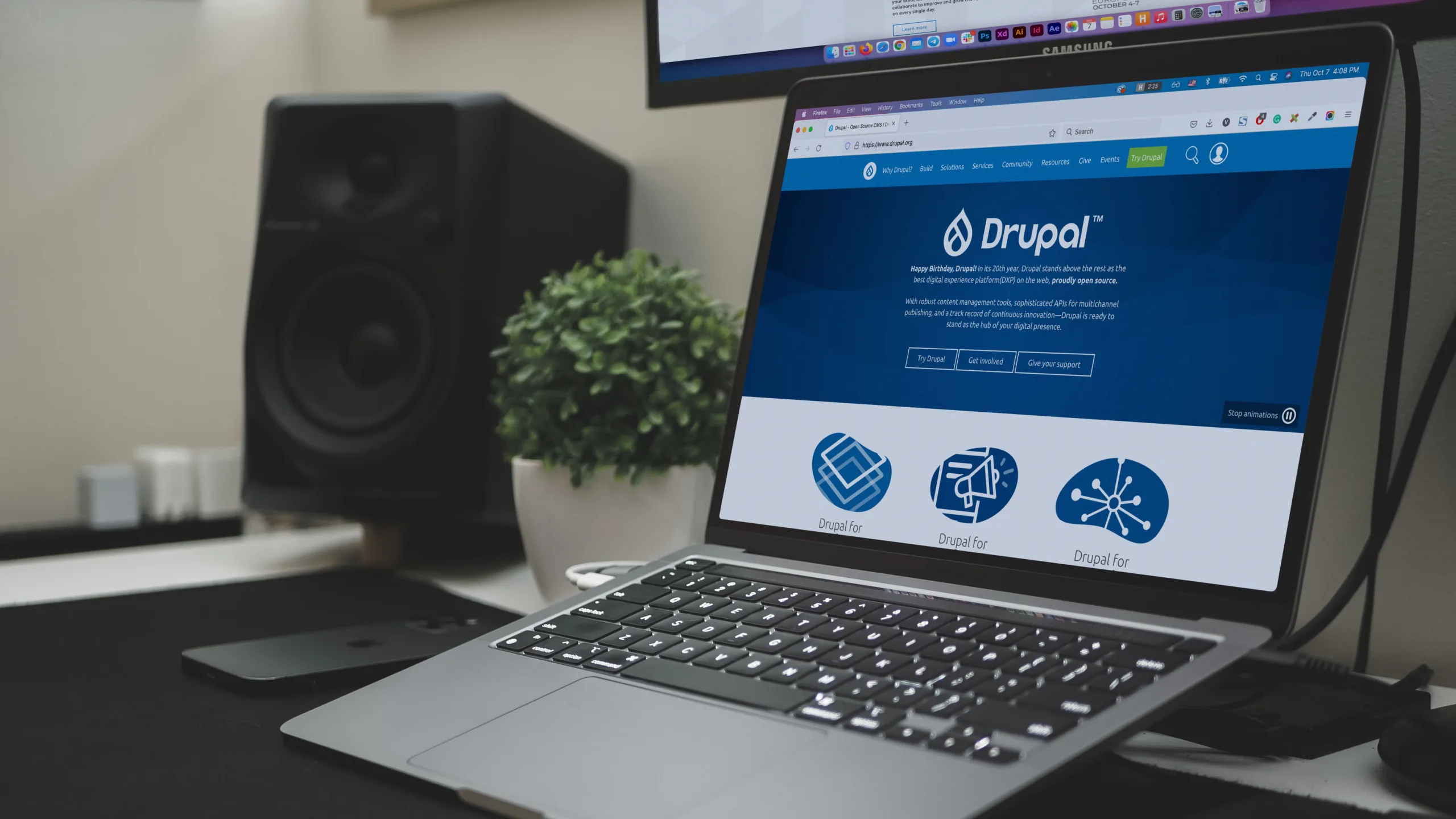 Teaser2 Drupal end of life 1 scaled